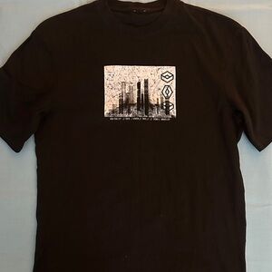 H&M Black Short Sleeve Tee with Graphic Design